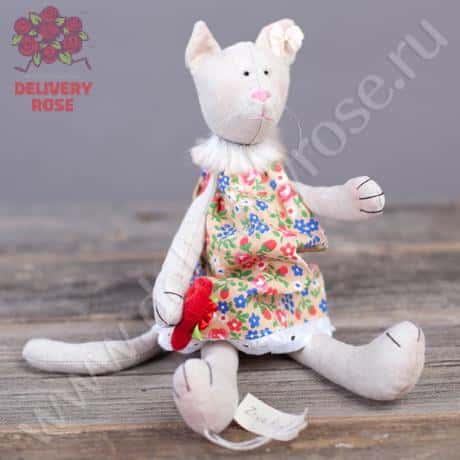 Игрушка «Кошечка в сарафане»